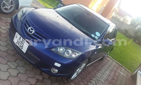 Acheter Occasion Voiture Mazda 323 Bleu à Chingola, Zambie Acheter Occasion Voiture Mazda 323 Bleu à Chingola, Zambie