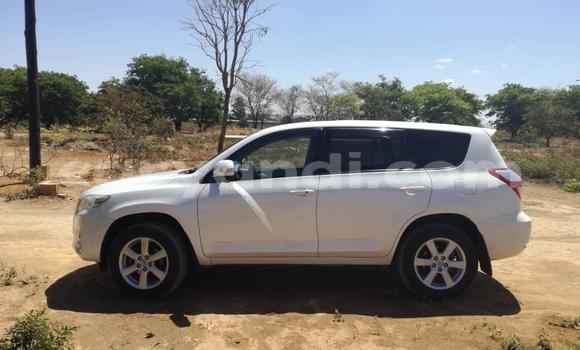 Acheter Occasion Voiture Toyota Vanguard Blanc à Lusaka, Zambie Acheter Occasion Voiture Toyota Vanguard Blanc à Lusaka, Zambie