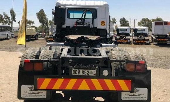 Tenga Tsaru Nissan UD Chena Rori in Chingola in Zambia Tenga Tsaru Nissan UD Chena Rori in Chingola in Zambia