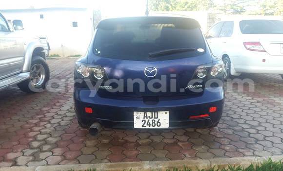 Acheter Occasion Voiture Mazda 323 Bleu à Chingola, Zambie Acheter Occasion Voiture Mazda 323 Bleu à Chingola, Zambie