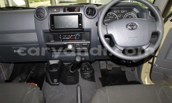 Acheter Occasion Voiture Toyota Land Cruiser Autre à Livingstone, Zambie Acheter Occasion Voiture Toyota Land Cruiser Autre à Livingstone, Zambie