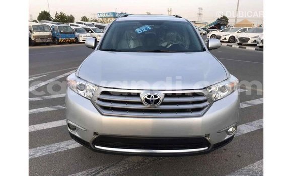 Buy Import Toyota Highlander Other Car in Import - Dubai in Zambia Buy Import Toyota Highlander Other Car in Import - Dubai in Zambia