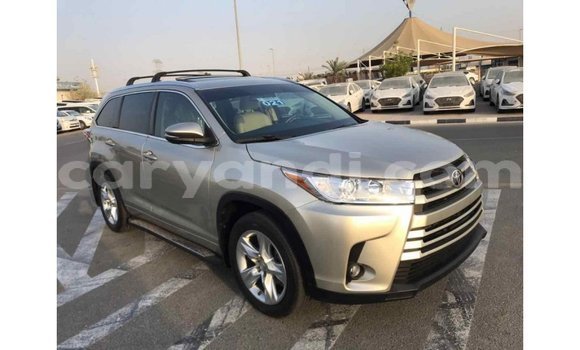 Buy Import Toyota Highlander Beige Car in Import - Dubai in Zambia Buy Import Toyota Highlander Beige Car in Import - Dubai in Zambia