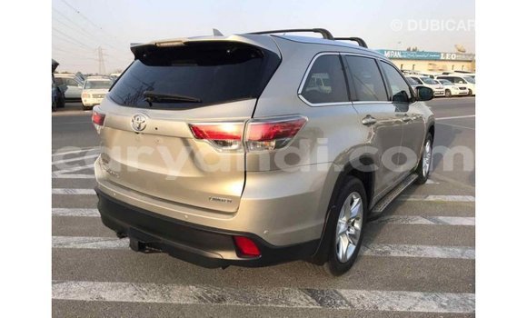 Buy Import Toyota Highlander Beige Car in Import - Dubai in Zambia Buy Import Toyota Highlander Beige Car in Import - Dubai in Zambia