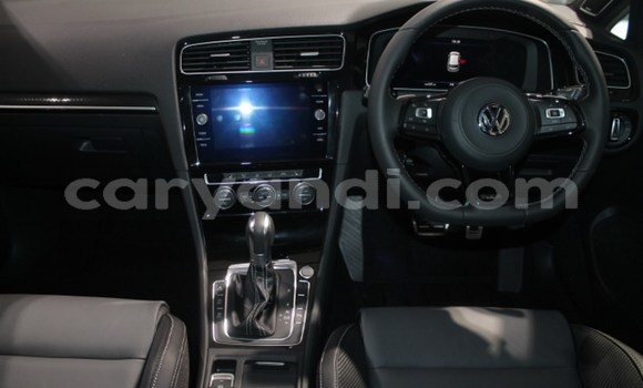 Nunua Ilio tumika Volkswagen Golf R Nyeupe Gari ndani ya Petauke nchini Mashariki Nunua Ilio tumika Volkswagen Golf R Nyeupe Gari ndani ya Petauke nchini Mashariki