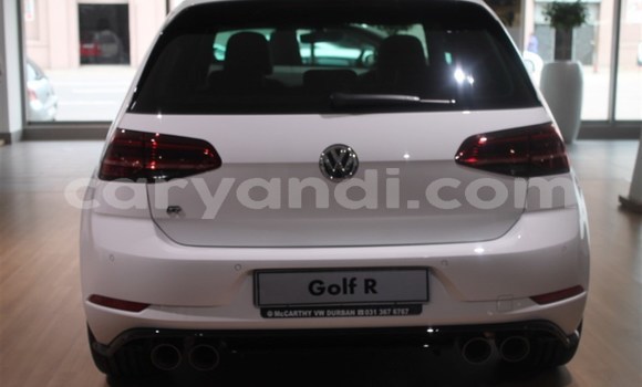 Nunua Ilio tumika Volkswagen Golf R Nyeupe Gari ndani ya Petauke nchini Mashariki Nunua Ilio tumika Volkswagen Golf R Nyeupe Gari ndani ya Petauke nchini Mashariki