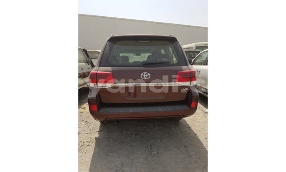 Tenga Imported Toyota Land Cruiser Bhurawuni Mota in Import - Dubai in Zambia Tenga Imported Toyota Land Cruiser Bhurawuni Mota in Import - Dubai in Zambia