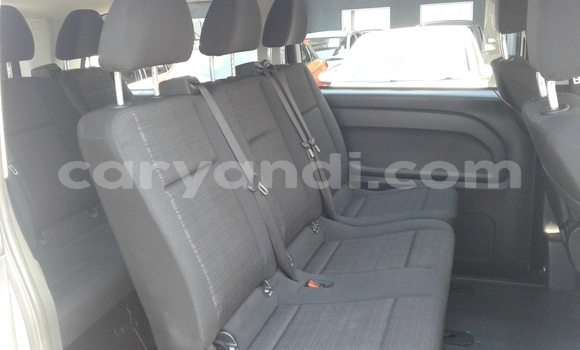 Tenga Tsaru Mercedes‒Benz Vito Chena Mota in Livingstone in Zambia Tenga Tsaru Mercedes‒Benz Vito Chena Mota in Livingstone in Zambia