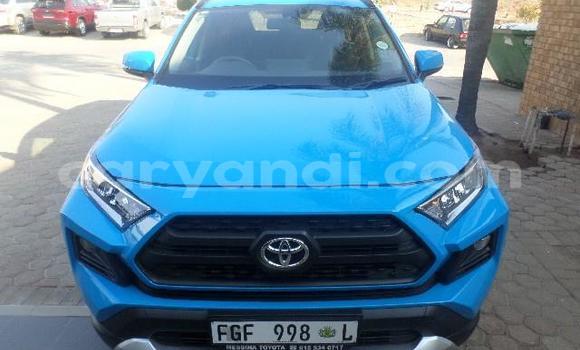 Acheter Occasion Voiture Toyota RAV4 Rouge à Chingola, Zambie Acheter Occasion Voiture Toyota RAV4 Rouge à Chingola, Zambie