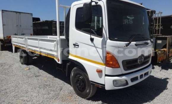 Buy Used Hino Ranger White Truck in Livingstone in Zambia