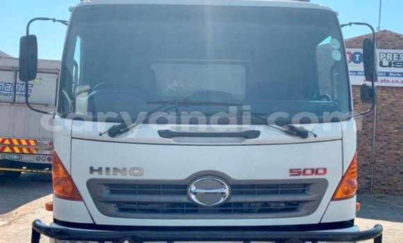 Acheter Occasion Utilitaire Hino Ranger Blanc à Chingola, Zambie Acheter Occasion Utilitaire Hino Ranger Blanc à Chingola, Zambie