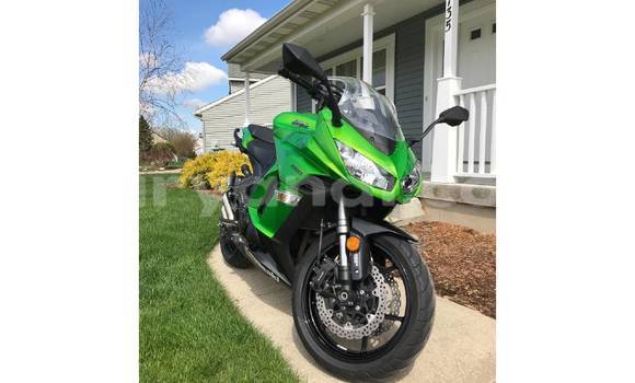 Buy Used Kawasaki Z 1000 Green Bike in Lusaka in Zambia Buy Used Kawasaki Z 1000 Green Bike in Lusaka in Zambia