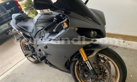 Buy Used Yamaha R1 Beige Bike in Lusaka in Zambia Buy Used Yamaha R1 Beige Bike in Lusaka in Zambia