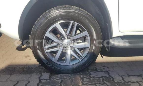 Buy Used Toyota Fortuner White Car in Lusaka in Zambia Buy Used Toyota Fortuner White Car in Lusaka in Zambia