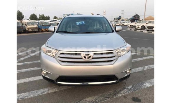 Tenga Imported Toyota Highlander Zvimwe Mota in Import - Dubai in Zambia Tenga Imported Toyota Highlander Zvimwe Mota in Import - Dubai in Zambia