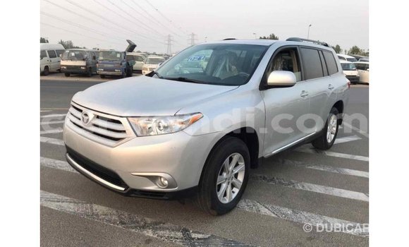 Tenga Imported Toyota Highlander Zvimwe Mota in Import - Dubai in Zambia Tenga Imported Toyota Highlander Zvimwe Mota in Import - Dubai in Zambia