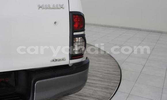 Tenga Tsaru Toyota Hilux Zvimwe Mota in Lusaka in Zambia Tenga Tsaru Toyota Hilux Zvimwe Mota in Lusaka in Zambia