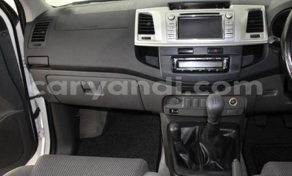 Tenga Tsaru Toyota Hilux Zvimwe Mota in Lusaka in Zambia Tenga Tsaru Toyota Hilux Zvimwe Mota in Lusaka in Zambia