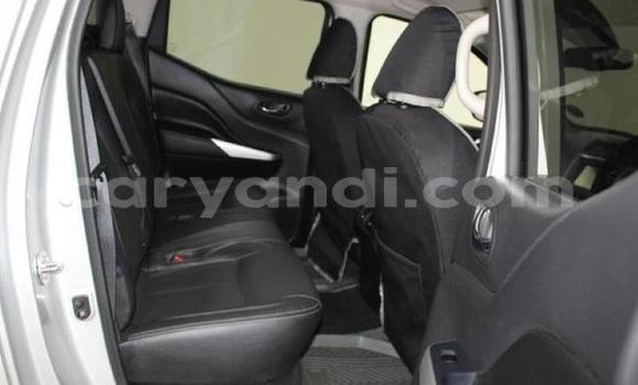 Tenga Tsaru Nissan Navara Sirivha Mota in Chingola in Zambia Tenga Tsaru Nissan Navara Sirivha Mota in Chingola in Zambia