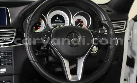 Tenga Tsaru Mercedes‒Benz E–Class Chena Mota in Chingola in Zambia Tenga Tsaru Mercedes‒Benz E–Class Chena Mota in Chingola in Zambia