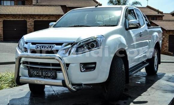 Buy Used Isuzu KB White Car in Lusaka in Zambia Buy Used Isuzu KB White Car in Lusaka in Zambia