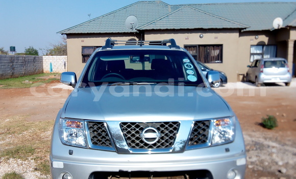 Buy Used Nissan Navara Silver Car in Lusaka in Zambia Buy Used Nissan Navara Silver Car in Lusaka in Zambia