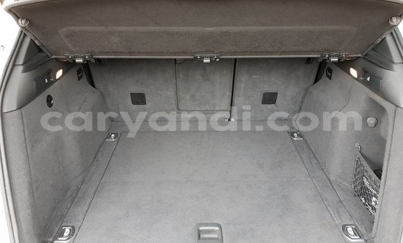Acheter Occasion Voiture Audi Q5 Blanc à Chingola, Zambie Acheter Occasion Voiture Audi Q5 Blanc à Chingola, Zambie