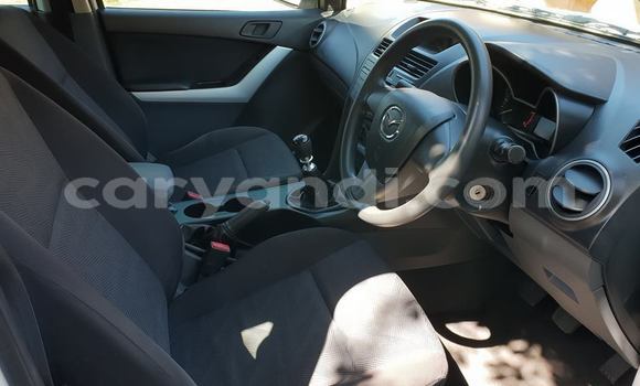 Acheter Occasion Voiture Mazda BT-50 Blanc à Lusaka, Zambie Acheter Occasion Voiture Mazda BT-50 Blanc à Lusaka, Zambie