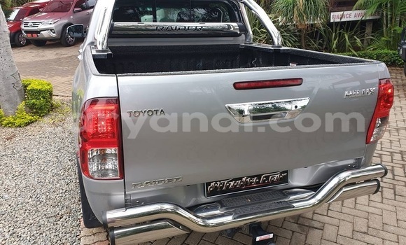 Tenga Tsaru Toyota Hilux Sirivha Mota in Lusaka in Zambia Tenga Tsaru Toyota Hilux Sirivha Mota in Lusaka in Zambia