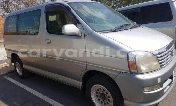 Acheter Occasion Voiture Toyota Regius Gris à Lusaka, Zambie Acheter Occasion Voiture Toyota Regius Gris à Lusaka, Zambie