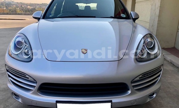 Acheter Occasion Voiture Porsche Cayenne Gris à Lusaka, Zambie Acheter Occasion Voiture Porsche Cayenne Gris à Lusaka, Zambie