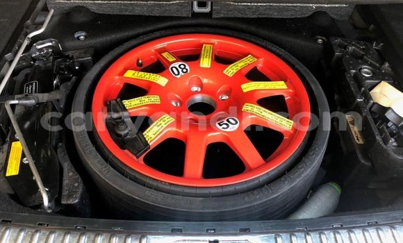 Acheter Occasion Voiture Porsche Cayenne Gris à Lusaka, Zambie Acheter Occasion Voiture Porsche Cayenne Gris à Lusaka, Zambie