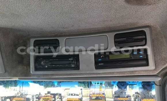 Nunua Ilio tumika Mercedes–Benz 1520 Nyeupe Lori ndani ya Livingstone nchini Zambia Nunua Ilio tumika Mercedes–Benz 1520 Nyeupe Lori ndani ya Livingstone nchini Zambia