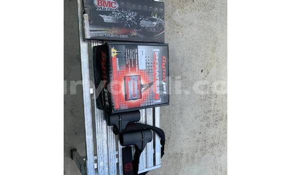 Acheter Occasion Moto Yamaha R1 Beige à Lusaka, Zambie Acheter Occasion Moto Yamaha R1 Beige à Lusaka, Zambie