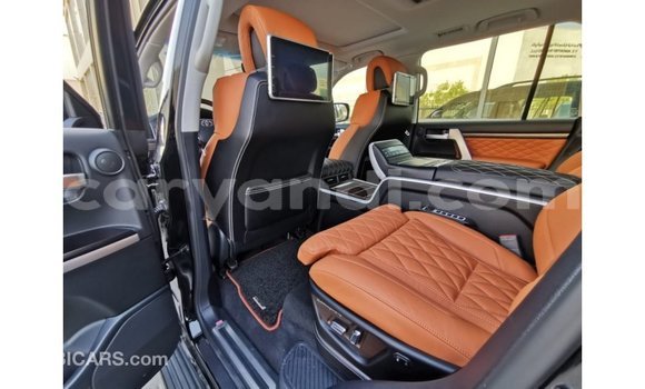 Buy Import Toyota Land Cruiser Black Car in Import - Dubai in Zambia Buy Import Toyota Land Cruiser Black Car in Import - Dubai in Zambia