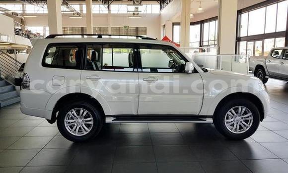 Acheter Occasion Voiture Mitsubishi Pajero Autre à Chingola, Zambie Acheter Occasion Voiture Mitsubishi Pajero Autre à Chingola, Zambie
