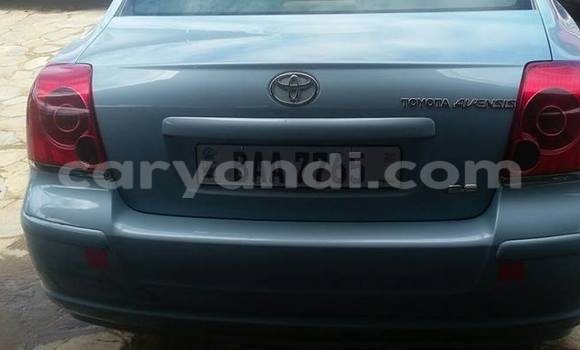 Acheter Occasion Voiture Toyota Avensis Bleu à Chingola, Zambie Acheter Occasion Voiture Toyota Avensis Bleu à Chingola, Zambie