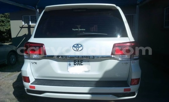 Acheter Occasion Voiture Toyota Land Cruiser Blanc à Lusaka, Zambie Acheter Occasion Voiture Toyota Land Cruiser Blanc à Lusaka, Zambie