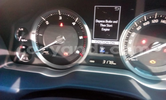 Acheter Occasion Voiture Toyota Land Cruiser Blanc à Lusaka, Zambie Acheter Occasion Voiture Toyota Land Cruiser Blanc à Lusaka, Zambie