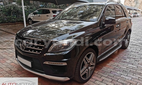 Acheter Occasion Voiture Mercedes‒Benz M-klasse AMG Noir à Lusaka, Zambie Acheter Occasion Voiture Mercedes‒Benz M-klasse AMG Noir à Lusaka, Zambie