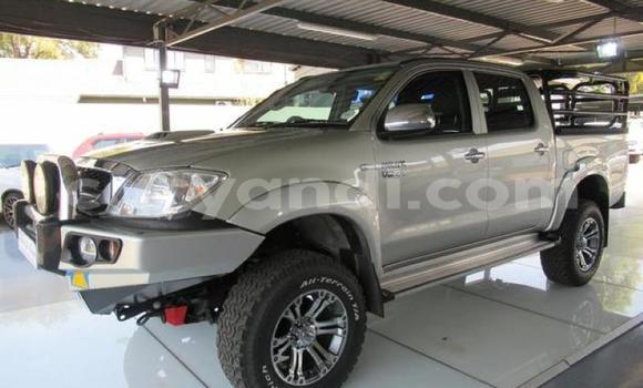 Acheter Occasion Voiture Toyota Hilux Gris à Lusaka, Zambie Acheter Occasion Voiture Toyota Hilux Gris à Lusaka, Zambie