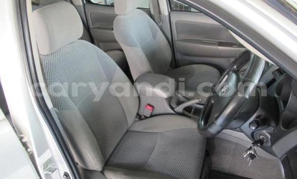 Acheter Occasion Voiture Toyota Hilux Gris à Lusaka, Zambie Acheter Occasion Voiture Toyota Hilux Gris à Lusaka, Zambie