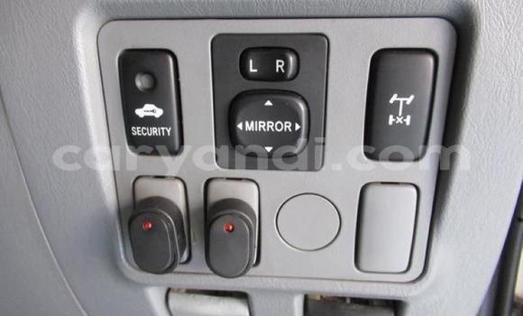 Acheter Occasion Voiture Toyota Hilux Gris à Lusaka, Zambie Acheter Occasion Voiture Toyota Hilux Gris à Lusaka, Zambie