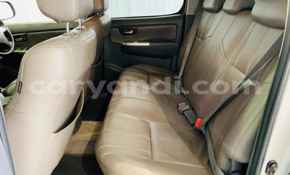 Acheter Occasion Voiture Toyota Hilux Gris à Lusaka, Zambie Acheter Occasion Voiture Toyota Hilux Gris à Lusaka, Zambie