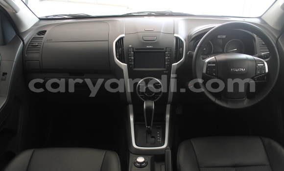 Acheter Occasion Voiture Isuzu D–MAX Blanc à Chipata, Zambie Acheter Occasion Voiture Isuzu D–MAX Blanc à Chipata, Zambie