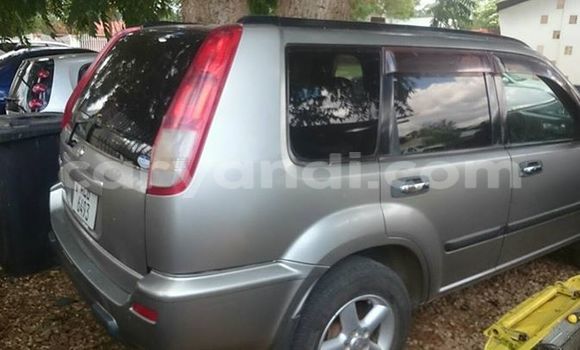 Acheter Occasion Voiture Nissan X–Trail Gris à Chipata, Zambie Acheter Occasion Voiture Nissan X–Trail Gris à Chipata, Zambie
