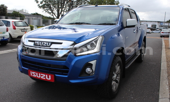Nunua Ilio tumika Isuzu D–MAX Bluu Gari ndani ya Livingstone nchini Zambia Nunua Ilio tumika Isuzu D–MAX Bluu Gari ndani ya Livingstone nchini Zambia