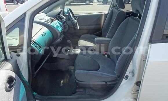 Acheter Import Voiture Honda FIT Blanc à Lusaka, Zambie Acheter Import Voiture Honda FIT Blanc à Lusaka, Zambie