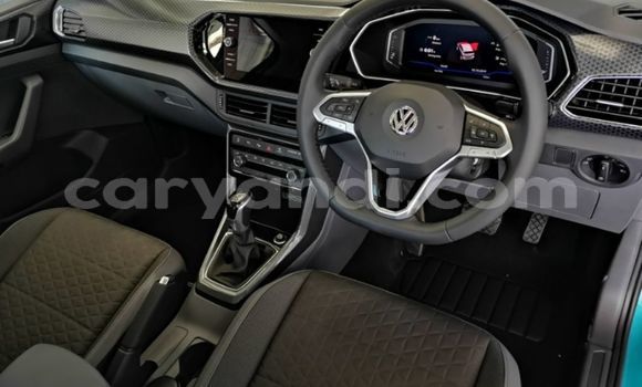 Nunua Ilio tumika Volkswagen T-Roc Bluu Gari ndani ya Livingstone nchini Zambia Nunua Ilio tumika Volkswagen T-Roc Bluu Gari ndani ya Livingstone nchini Zambia