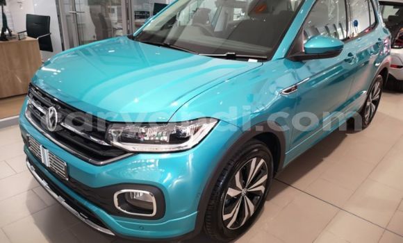 Nunua Ilio tumika Volkswagen T-Roc Bluu Gari ndani ya Livingstone nchini Zambia Nunua Ilio tumika Volkswagen T-Roc Bluu Gari ndani ya Livingstone nchini Zambia